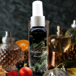 CHRISTMAS BLACKCURRANT & PLUM ROOM SPRAY