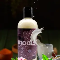 MOOIST BODY & HAND LOTION WITH ALMOND TEA OAT & HONEY
