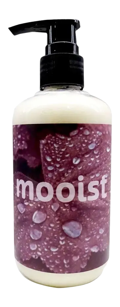 MOOIST BODYWASH WITH ALMOND MILK, TEA, OAT & HONEY
