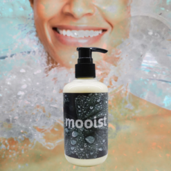 MOOIST BODYWASH (OATMEAL MILK HONEY)